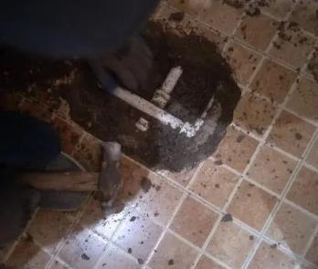 上海市卫生间漏水维修公司为您分享下卫生间渗水如何处理及注意事项